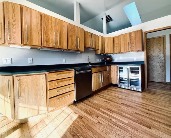 $378,500 | 405 Wesley Avenue, Savoy, IL 61874