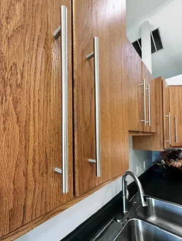 $378,500 | 405 Wesley Avenue, Savoy, IL 61874