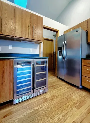 $378,500 | 405 Wesley Avenue, Savoy, IL 61874