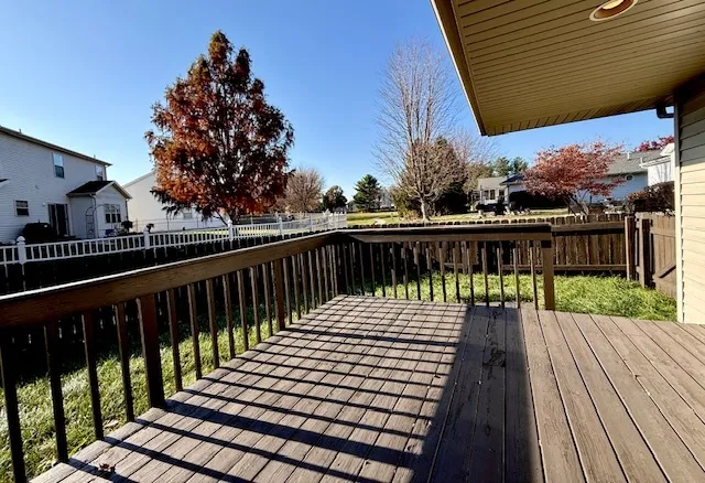 $378,500 | 405 Wesley Avenue, Savoy, IL 61874