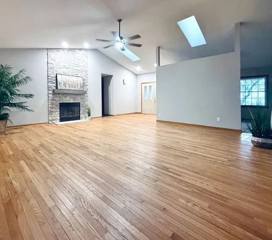 $378,500 | 405 Wesley Avenue, Savoy, IL 61874