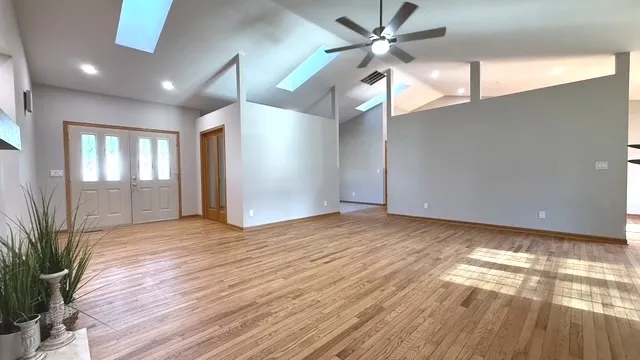 $378,500 | 405 Wesley Avenue, Savoy, IL 61874