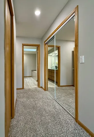 $378,500 | 405 Wesley Avenue, Savoy, IL 61874