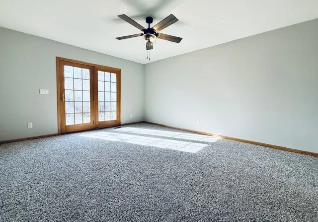 $378,500 | 405 Wesley Avenue, Savoy, IL 61874