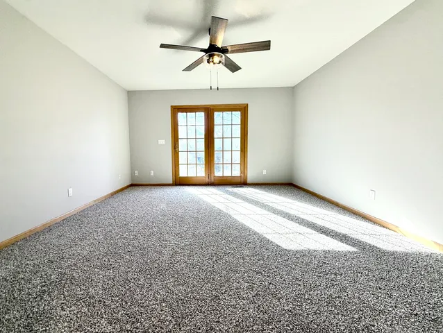 $378,500 | 405 Wesley Avenue, Savoy, IL 61874