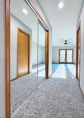 $378,500 | 405 Wesley Avenue, Savoy, IL 61874