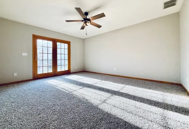 $378,500 | 405 Wesley Avenue, Savoy, IL 61874