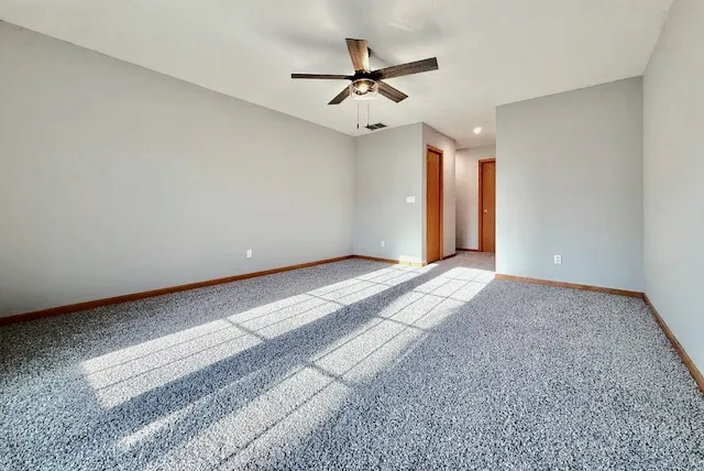 $378,500 | 405 Wesley Avenue, Savoy, IL 61874