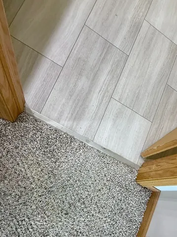 $378,500 | 405 Wesley Avenue, Savoy, IL 61874