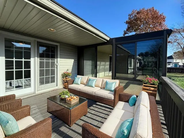 $378,500 | 405 Wesley Avenue, Savoy, IL 61874