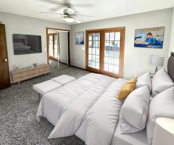 $378,500 | 405 Wesley Avenue, Savoy, IL 61874