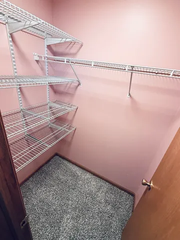 $378,500 | 405 Wesley Avenue, Savoy, IL 61874