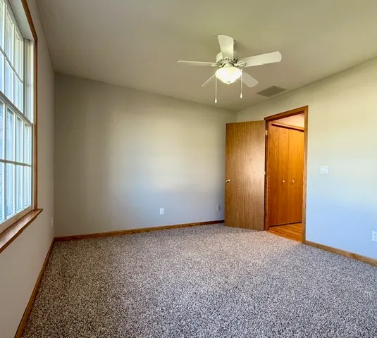 $378,500 | 405 Wesley Avenue, Savoy, IL 61874