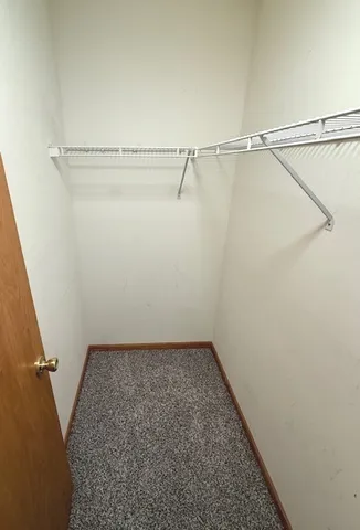 $378,500 | 405 Wesley Avenue, Savoy, IL 61874