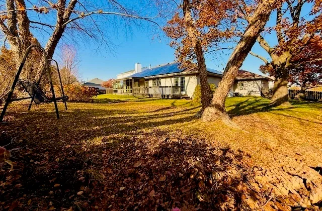 $378,500 | 405 Wesley Avenue, Savoy, IL 61874