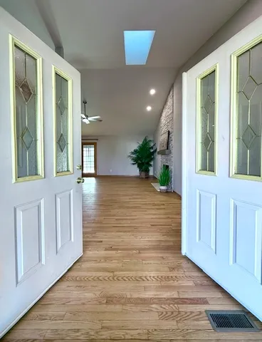 $378,500 | 405 Wesley Avenue, Savoy, IL 61874