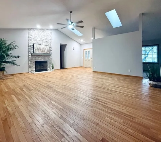 $378,500 | 405 Wesley Avenue, Savoy, IL 61874