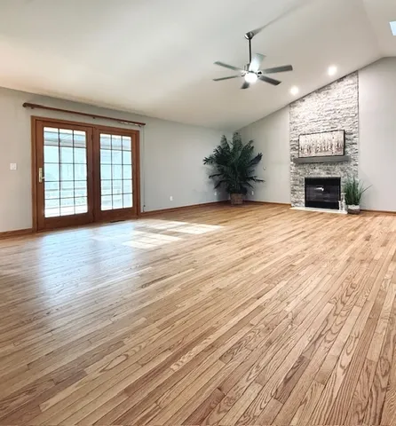 $378,500 | 405 Wesley Avenue, Savoy, IL 61874