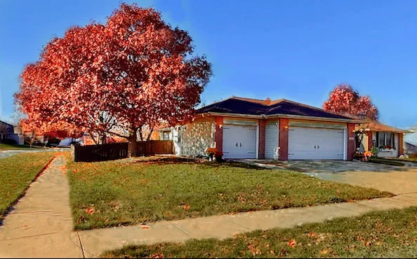 $378,500 | 405 Wesley Avenue, Savoy, IL 61874