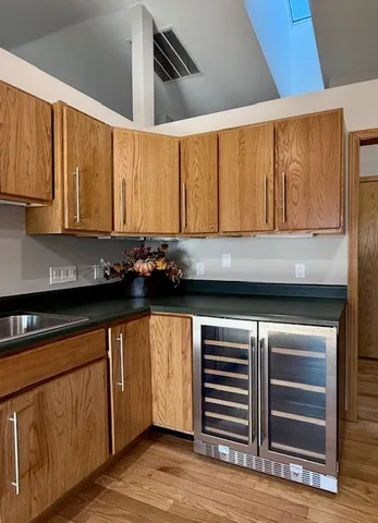 $378,500 | 405 Wesley Avenue, Savoy, IL 61874