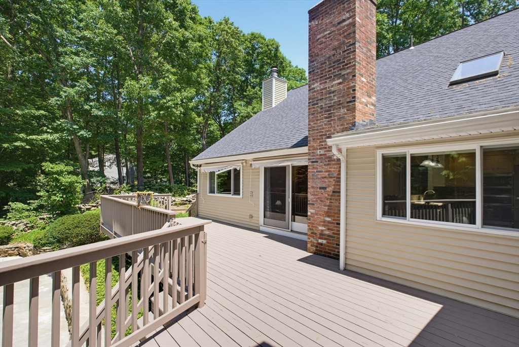 47 Old Village Road Sturbridge, MA 01566 - Photo 29 of 42