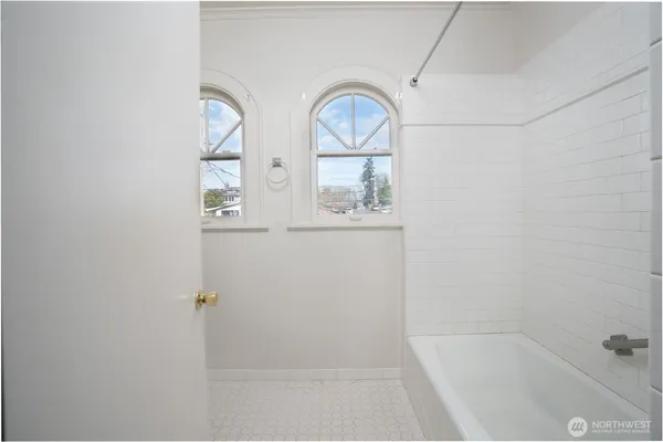 $769,950 | 4508 North Verde Street, Tacoma, WA 98407