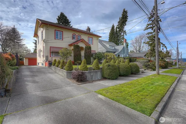 $769,950 | 4508 North Verde Street, Tacoma, WA 98407
