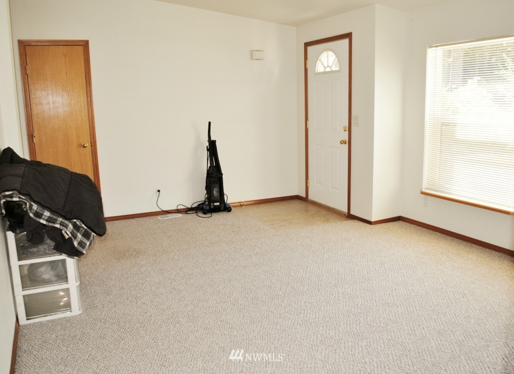 10225 Westside Road Cle Elum, WA 98922 - Photo 9 of 11 Gallery Image 9