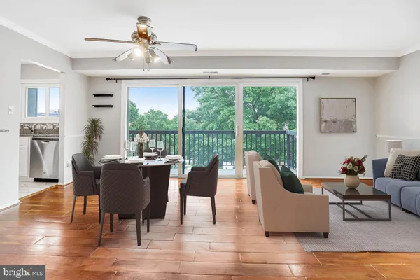 $2,250 | 3240 South 28th Street, Unit 303, Alexandria, VA 22302
