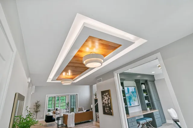 $1,699,900 | 5928 Burning Prairie, Waunakee, WI 53597