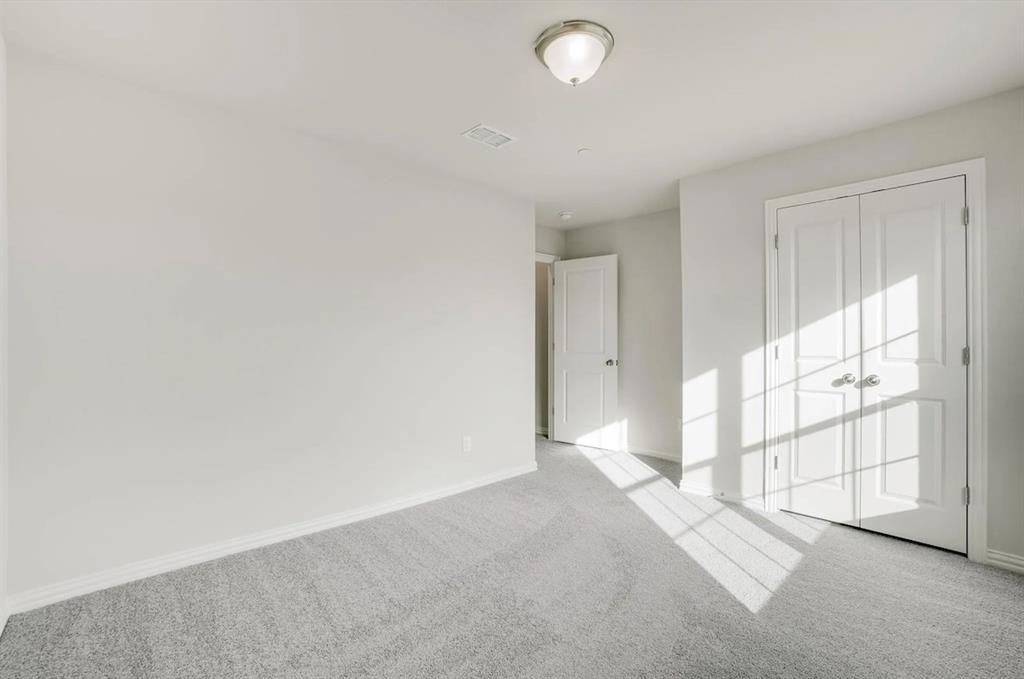 1127 Rusk Way Lewisville, TX 75077 - Photo 16 of 19 Gallery Image 16