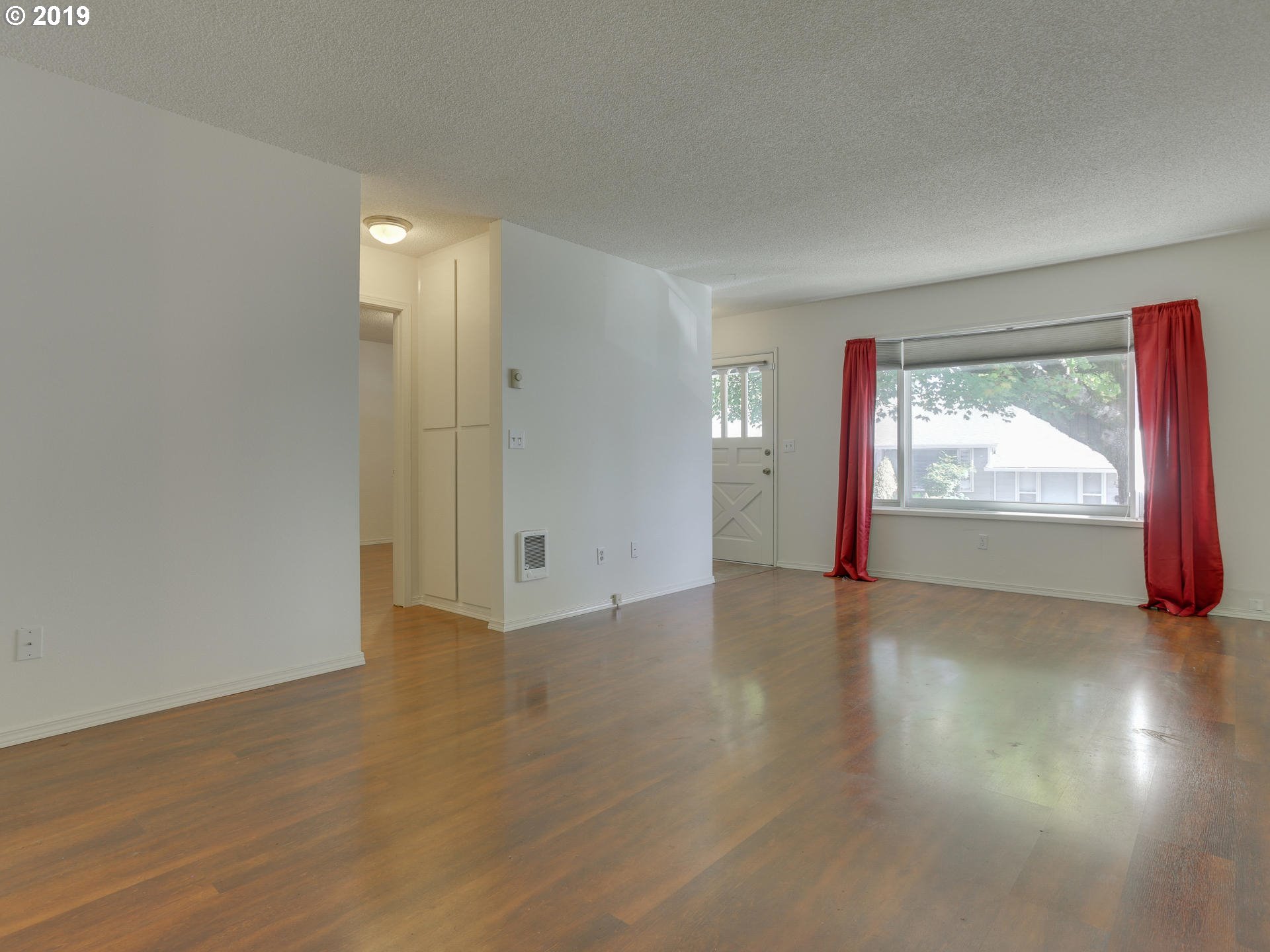 2685 Southwest Spring Garden Street Portland, OR 97219 - Photo 5 of 30 Gallery Image 5