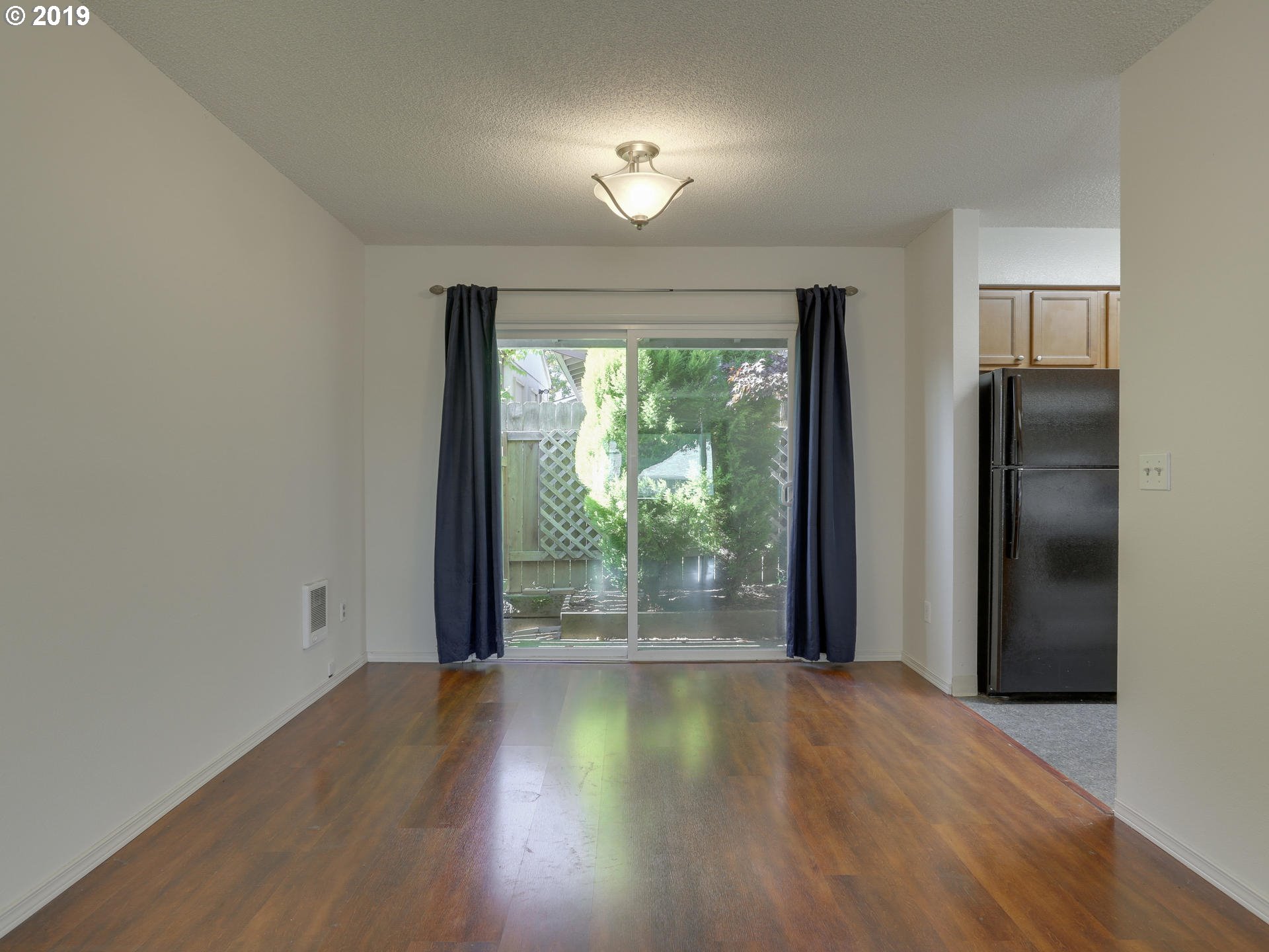 2685 Southwest Spring Garden Street Portland, OR 97219 - Photo 8 of 30 Gallery Image 8