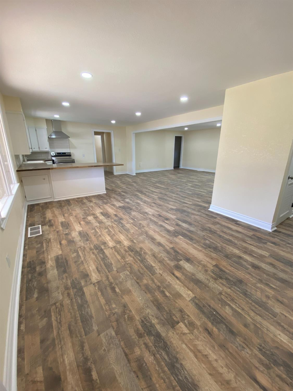 302 North 19th Street Lamesa, TX 79331 - Photo 3 of 31 Photo 3