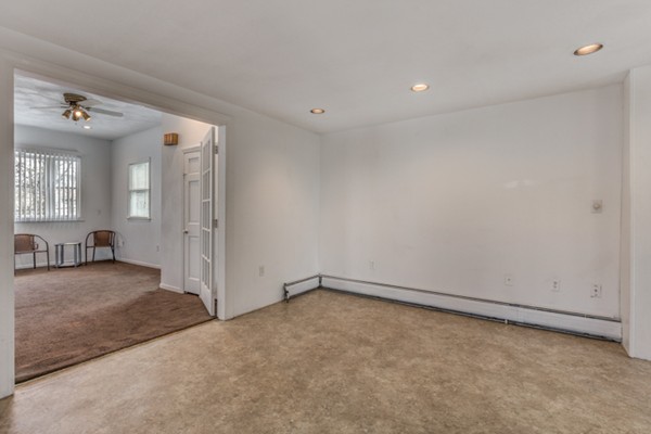 29 Gordon Road Medford, MA 02155 - Photo 8 of 30 Gallery Image 8