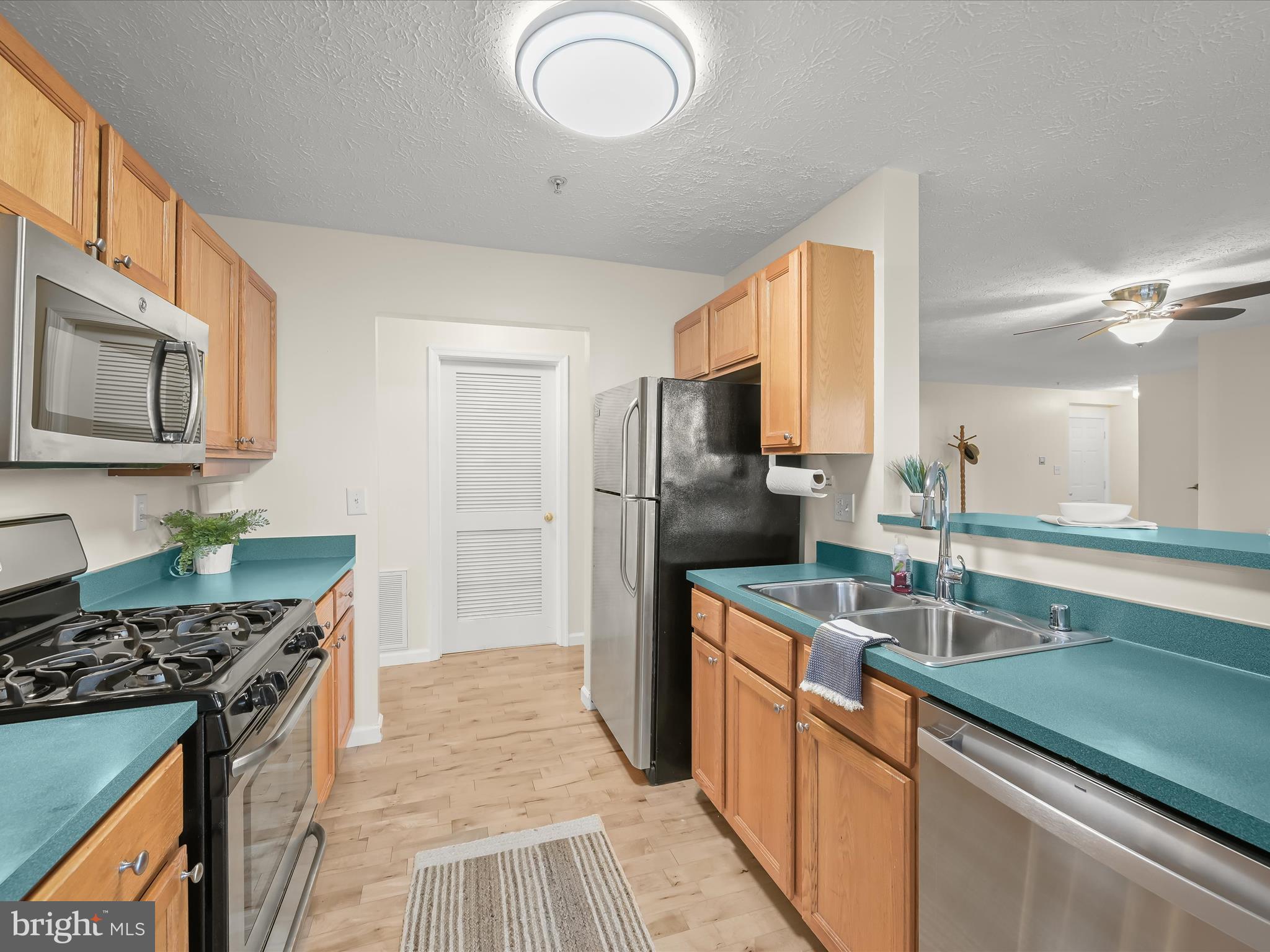 2440 Blue Spring Court, Unit 203 Odenton, MD 21113 - Photo 10 of 36 Kitchen