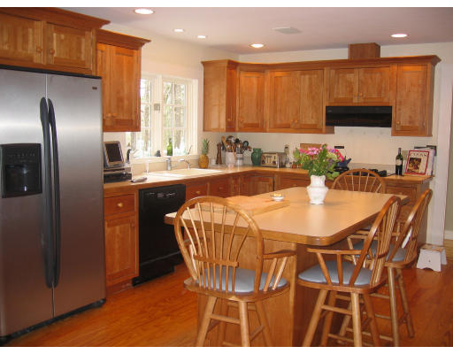 16 Middleton Road Boxford, MA 01921 - Photo 2 of 12