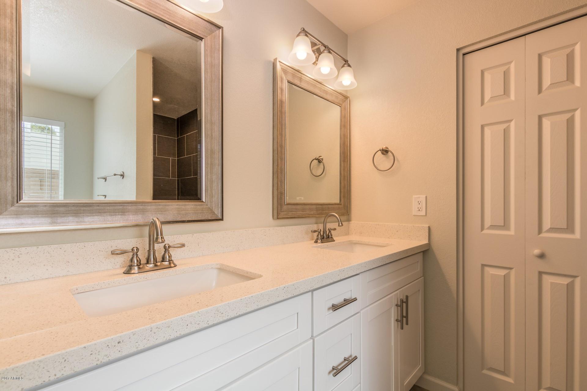 3608 East Wethersfield Road Phoenix, AZ 85032 - Photo 10 of 19 White Quartz Counters