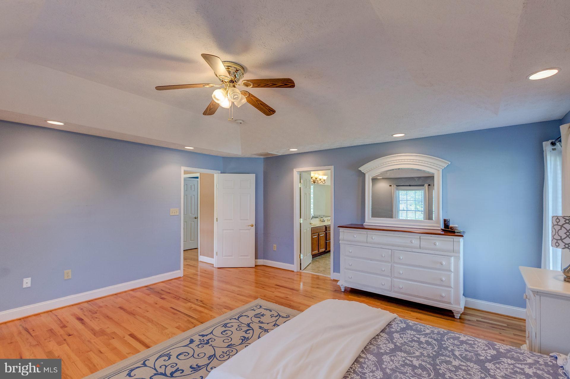 23949 Hollywood Road Hollywood, MD 20636 - Photo 13 of 30 Bath (Master)
