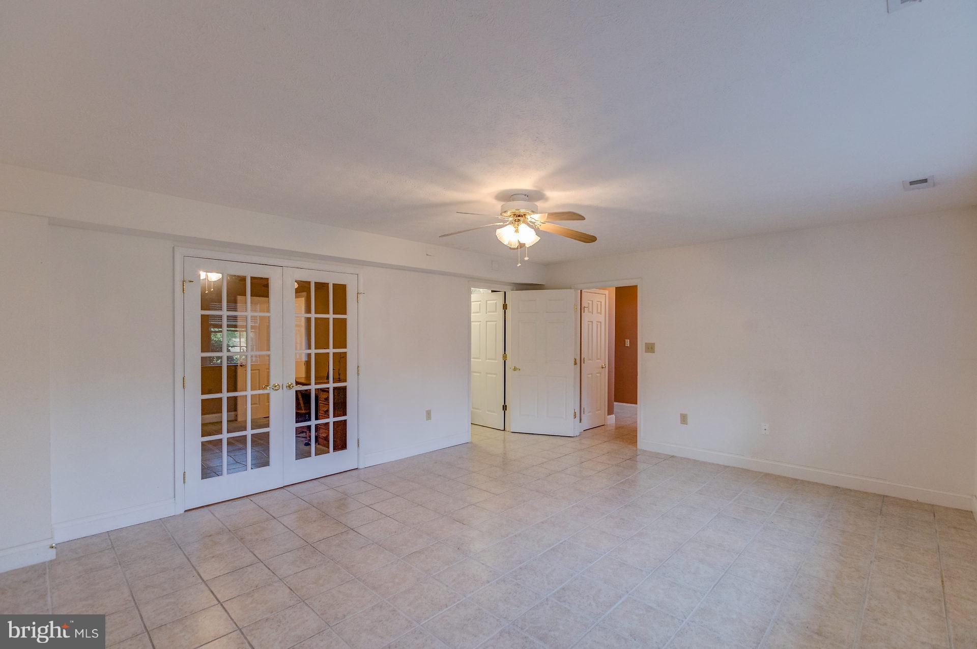 23949 Hollywood Road Hollywood, MD 20636 - Photo 20 of 30 Family Room-Lower Level