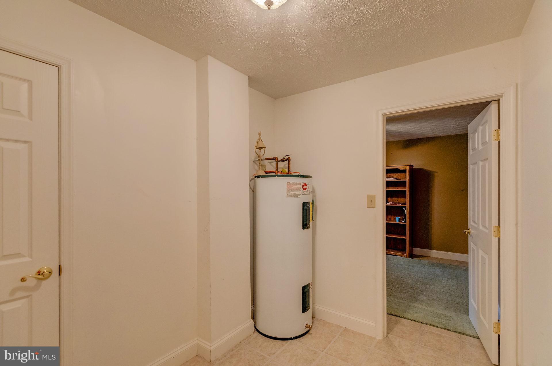 23949 Hollywood Road Hollywood, MD 20636 - Photo 27 of 30 Utility Room-Lower Level
