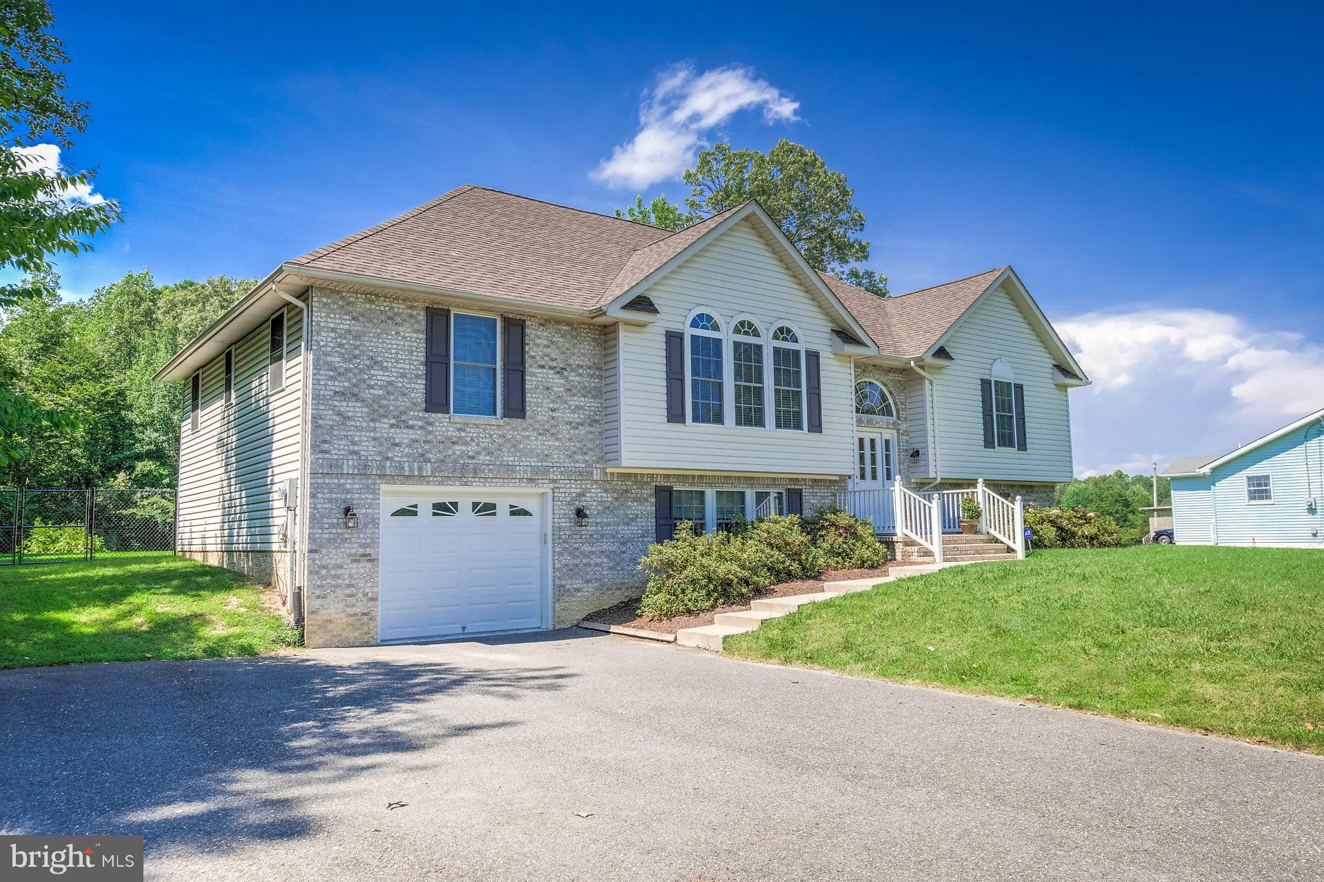 23949 Hollywood Road Hollywood, MD 20636 - Photo 30 of 30 Exterior (Front)