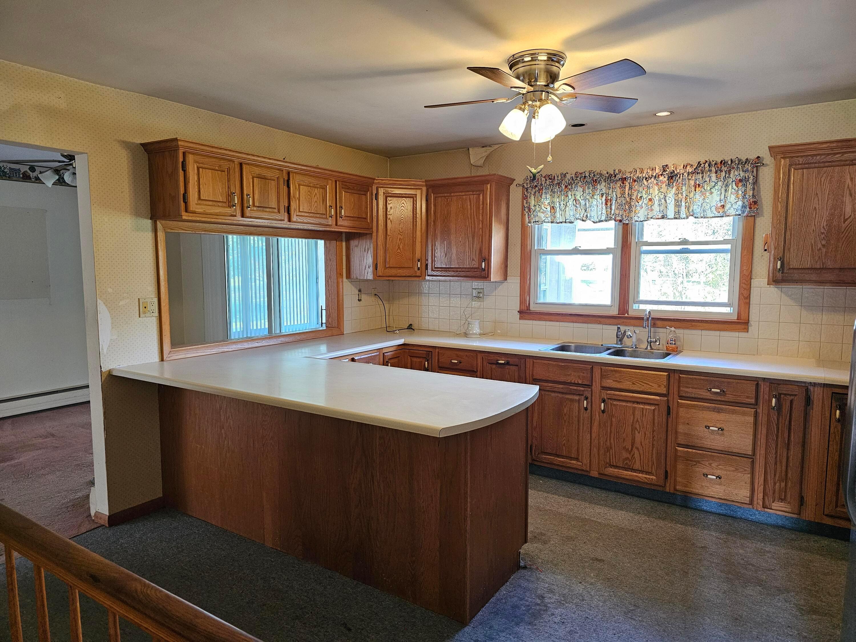 9536 Millice Road Mechanicsburg, OH 43044 - Photo 8 of 21 KITCHEN