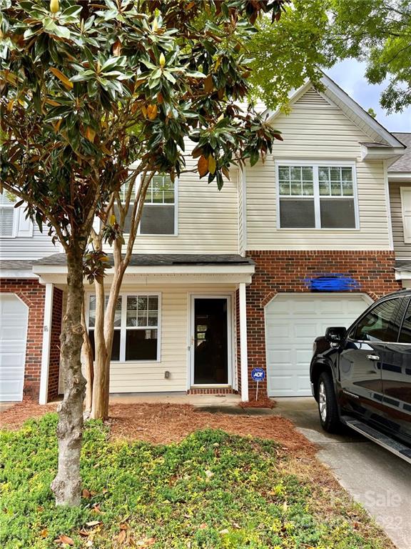 11346 Stone Trail Road Charlotte, NC 28213 - Photo 1 of 21 Gallery Image 1