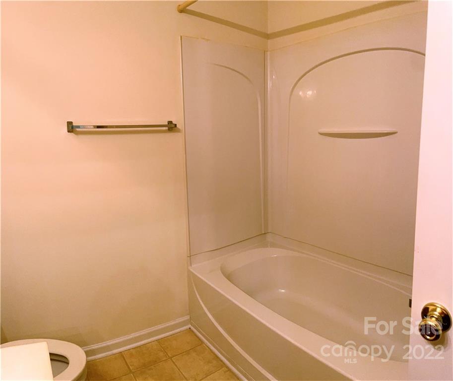 11346 Stone Trail Road Charlotte, NC 28213 - Photo 14 of 21 Gallery Image 14