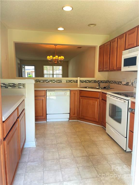 11346 Stone Trail Road Charlotte, NC 28213 - Photo 4 of 21 Gallery Image 4