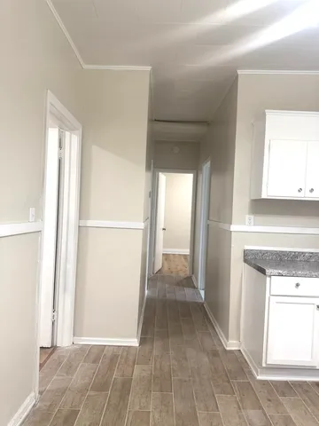 $1,600 | 2158 North Hamlin Avenue, Unit 2R, Chicago, IL 60647