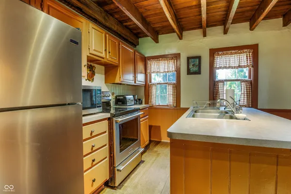 $339,900 | 122 West Main Street, Centerville, IN 47330