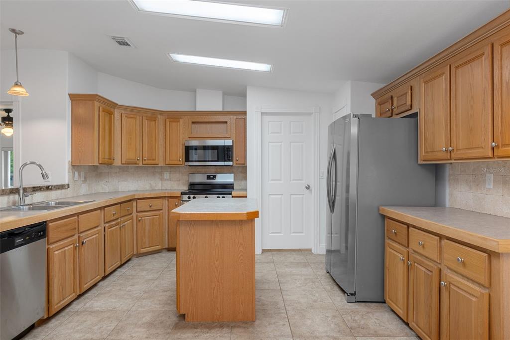 5290 West Rochelle Street Homosassa, FL 34446 - Photo 15 of 55