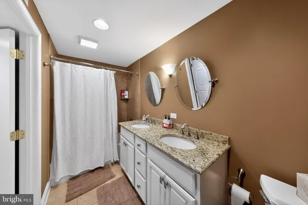 $749,900 | 209 Golding Court, Hockessin, DE 19707